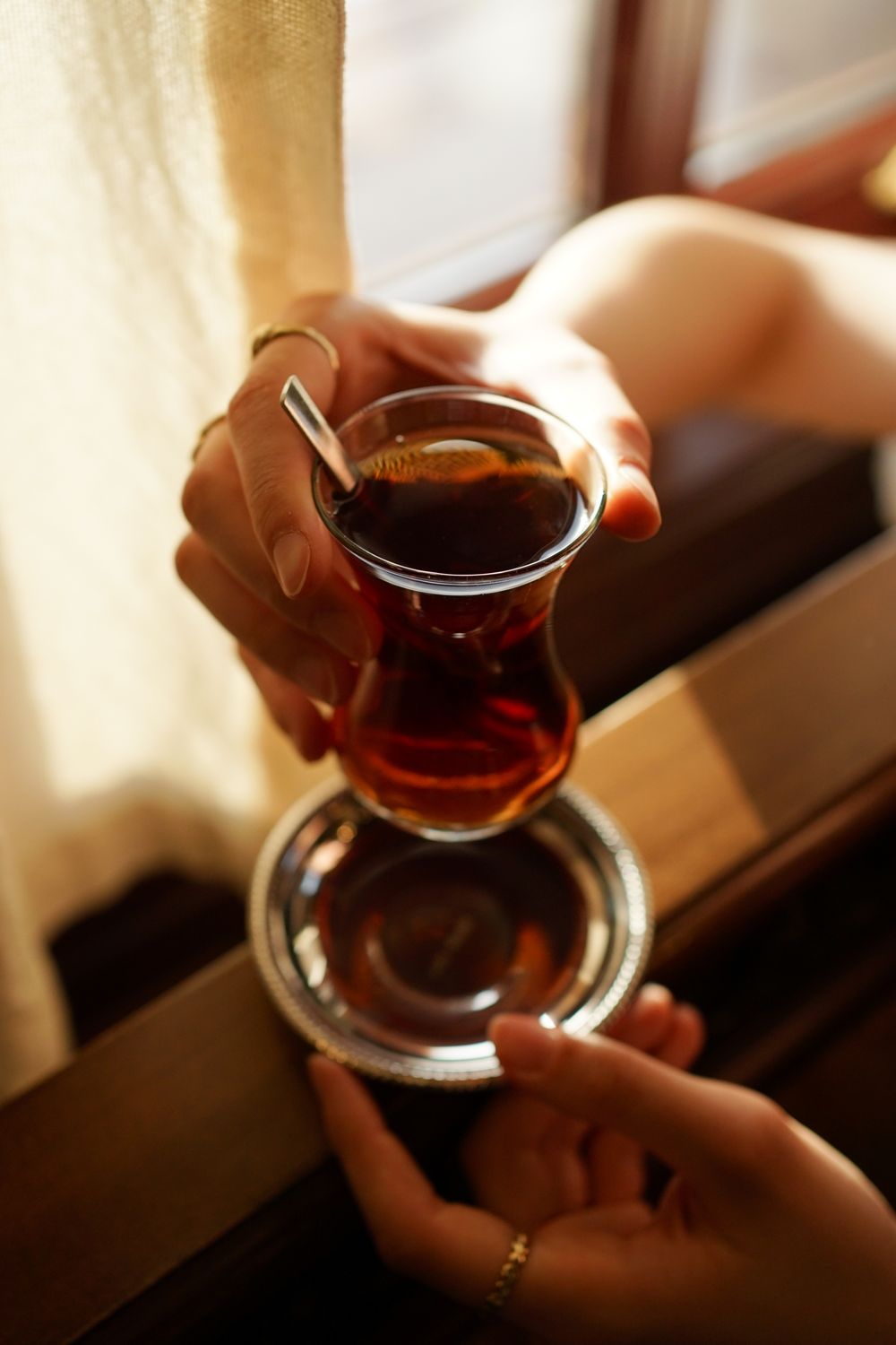 Türkischer Tee im traditionellen Glas